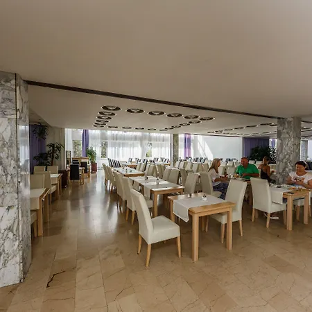 Medena 4* Donji Seget