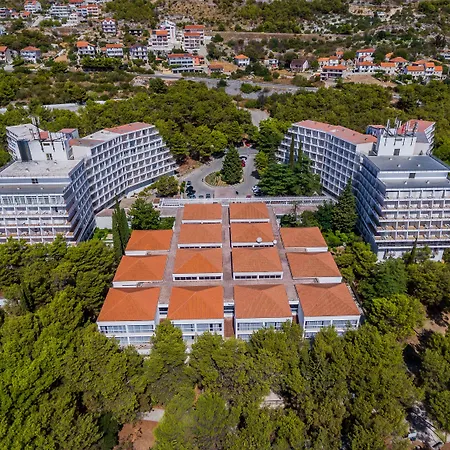 Medena Hotel 4*