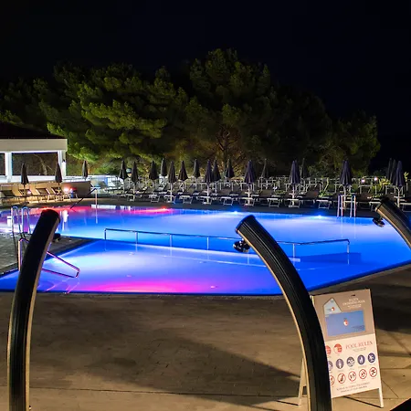 Medena Hotel 4*