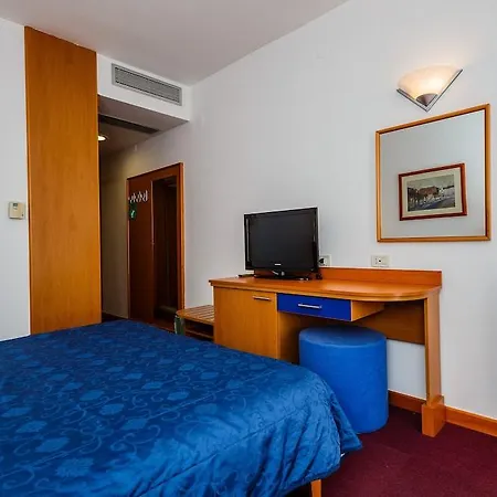 Medena Hotel Seget Donji