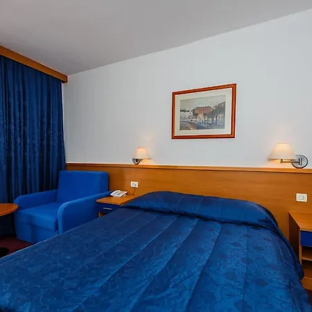 Hotel Medena Donji Seget