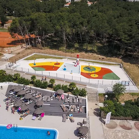Medena Hotel 4*