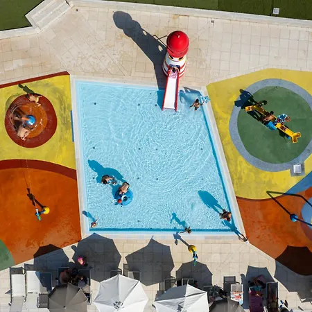 Hotel Medena 4*
