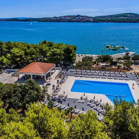 Hotel Medena 4*