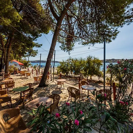 Hotel Medena Seget Donji
