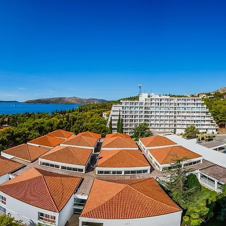 Hotel Medena 4*
