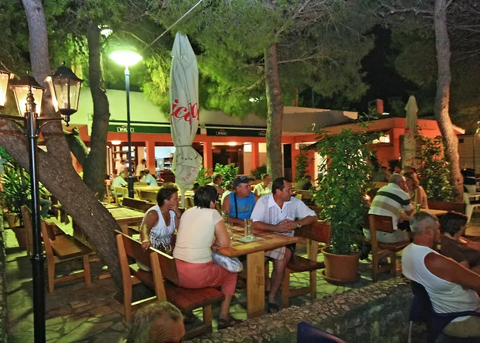 Medena 4* Donji Seget