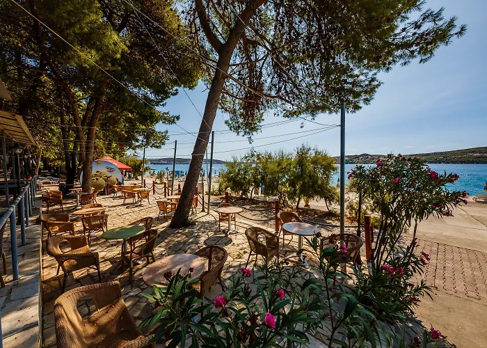 Medena 4* Donji Seget