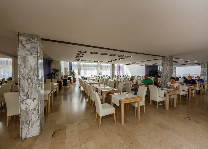 Medena 4* Donji Seget